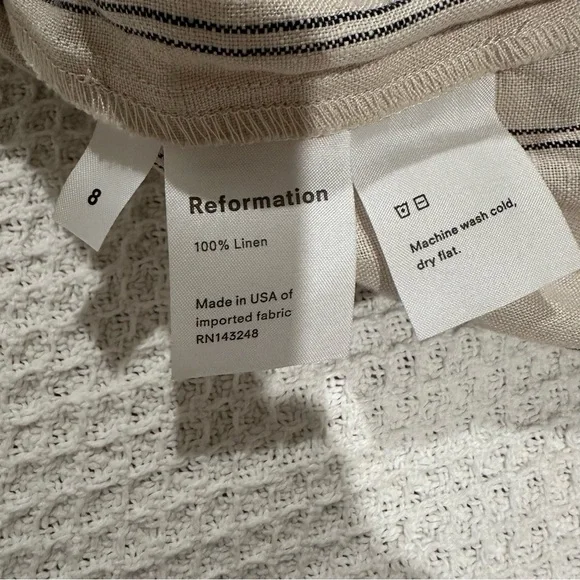 Reformation 100% Linen Elm Jager Jumpsuit size 8 striped blue jumpsuit open back - Picture 10 of 11